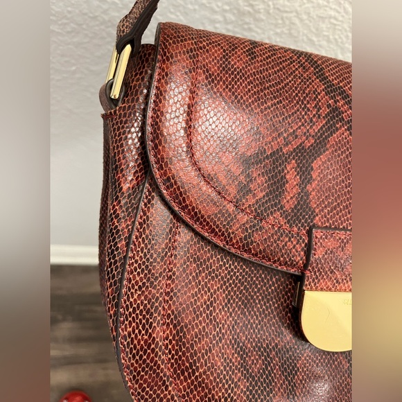 $226.00 G.I.L.I. Leather Printed Saddle Bag Red Python Snakeskin - Picture 4 of 16